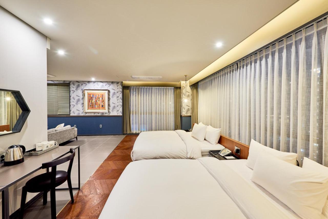 Brown Dot Hotel Songjung بوسان المظهر الخارجي الصورة