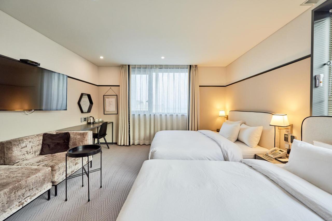 Brown Dot Hotel Songjung بوسان المظهر الخارجي الصورة