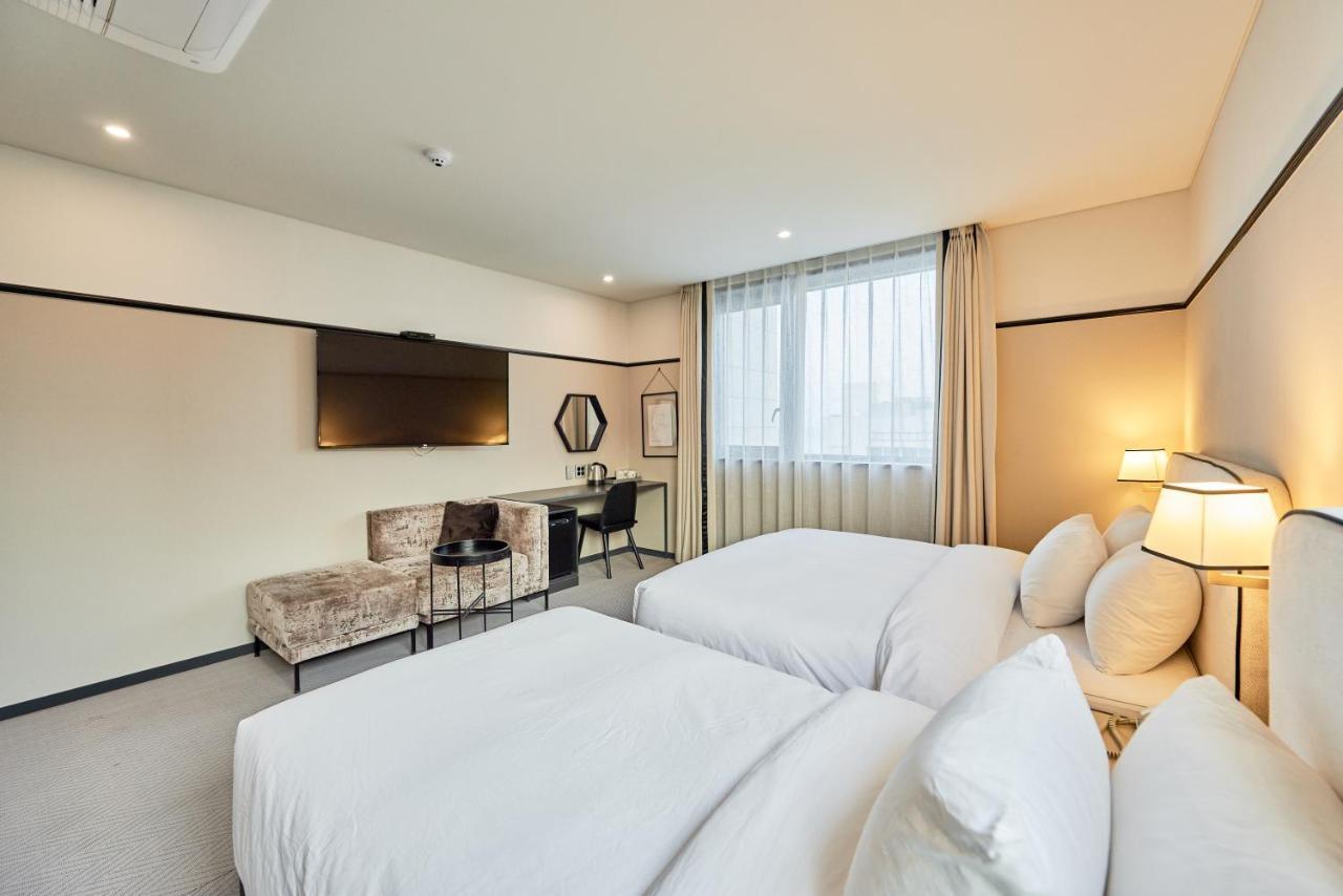 Brown Dot Hotel Songjung بوسان المظهر الخارجي الصورة