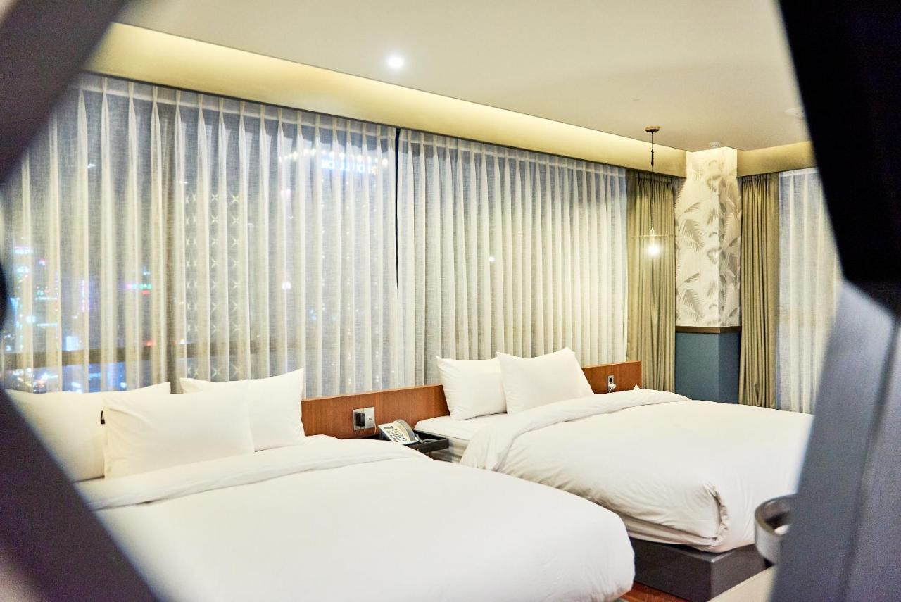 Brown Dot Hotel Songjung بوسان المظهر الخارجي الصورة